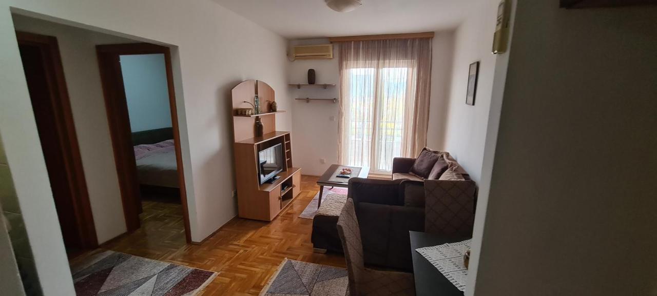 Apartman Velimir Stari Aerodrom Podgorica Zewnętrze zdjęcie